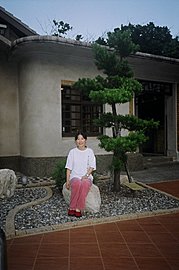 a native author and artist, Miss Jinmei Chen